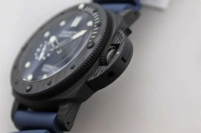 パネライ「Panerai」Submersible PAM00960 メンズ自動巻きクロノグラフ42MM