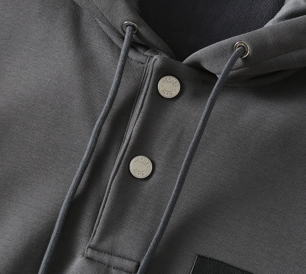 エルメス「Hermès」Empreintes sellier cuir 新型フード付きスウェットシャツ