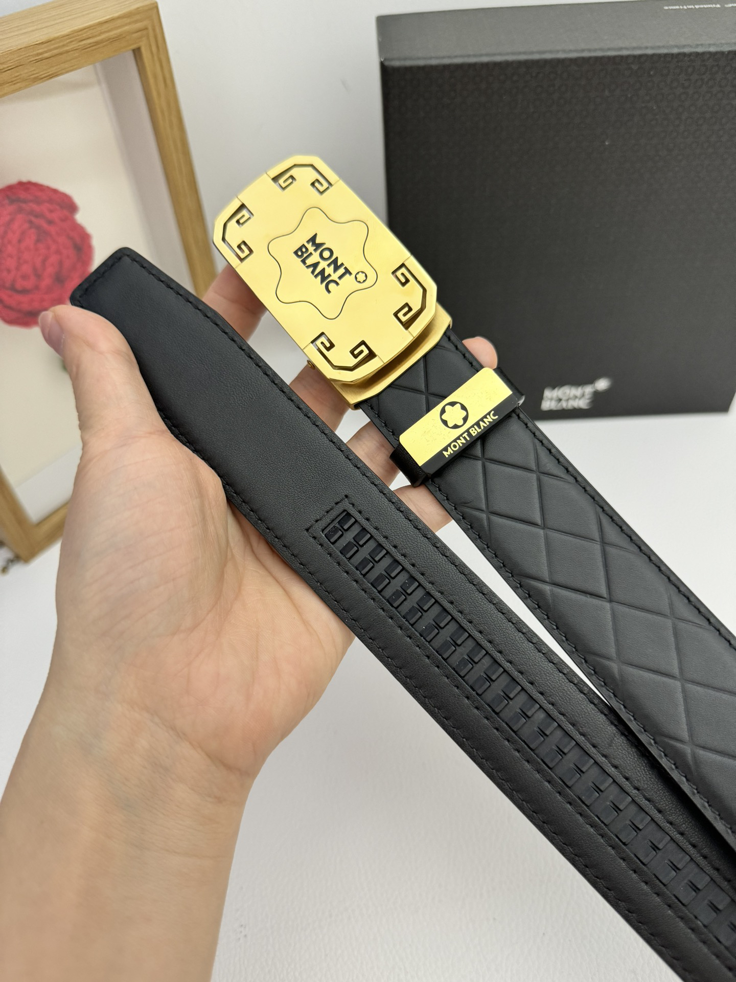 【厳選在庫】Montblanc ビジネスマン正装ベルト「全長約 100cm」