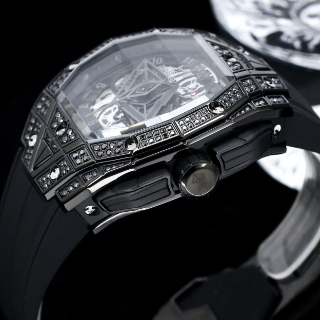 ウブロ［Hublot］ビッグバン ソウル サンブルー タトゥー メンズウォッチ40MM