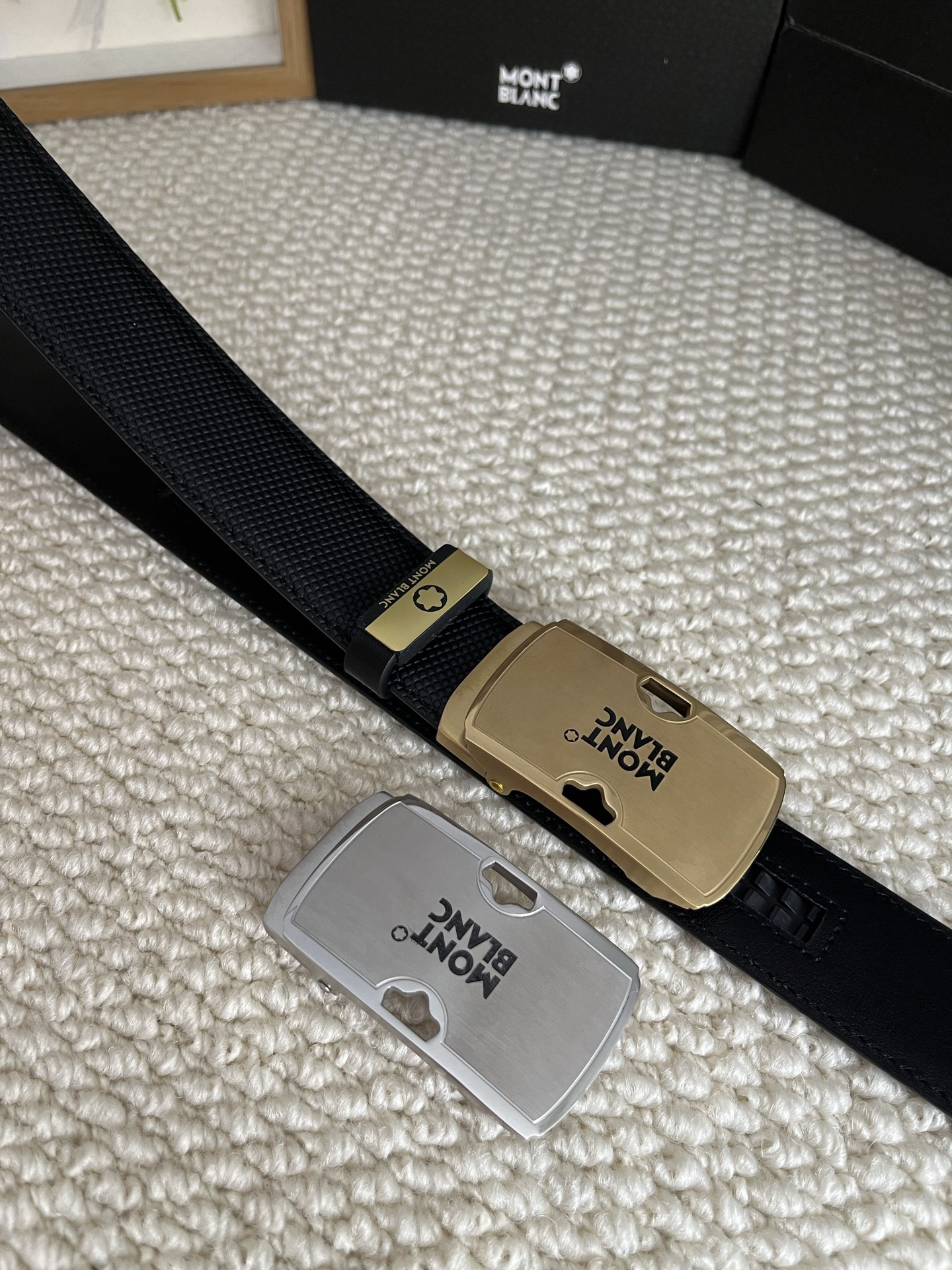 【厳選在庫】Montblanc ビジネスマン正装ベルト「全長約 100cm」