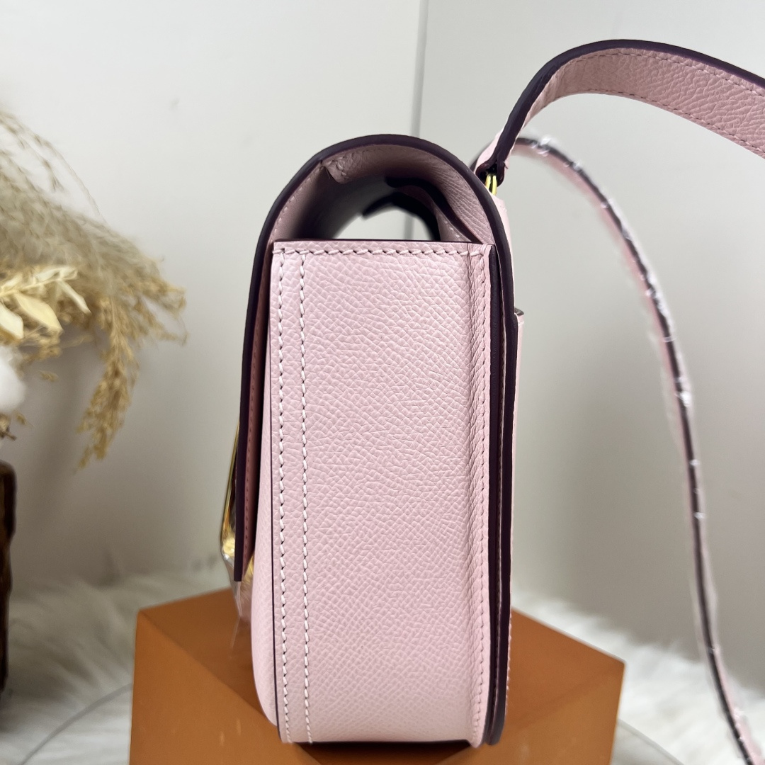 【厳選新入荷】エルメス Della Cavalleria Mini サドル金具クロスボディバッグ「乗馬モチーフ本革ショルダー」