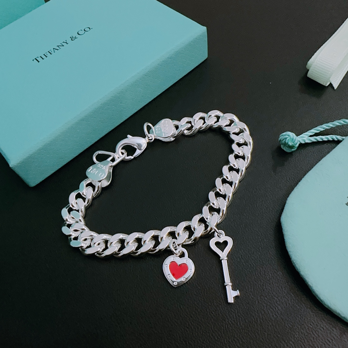 ティファニー「Tiffany & Co.」ポリッシュドシルバーリンク ブレスレット