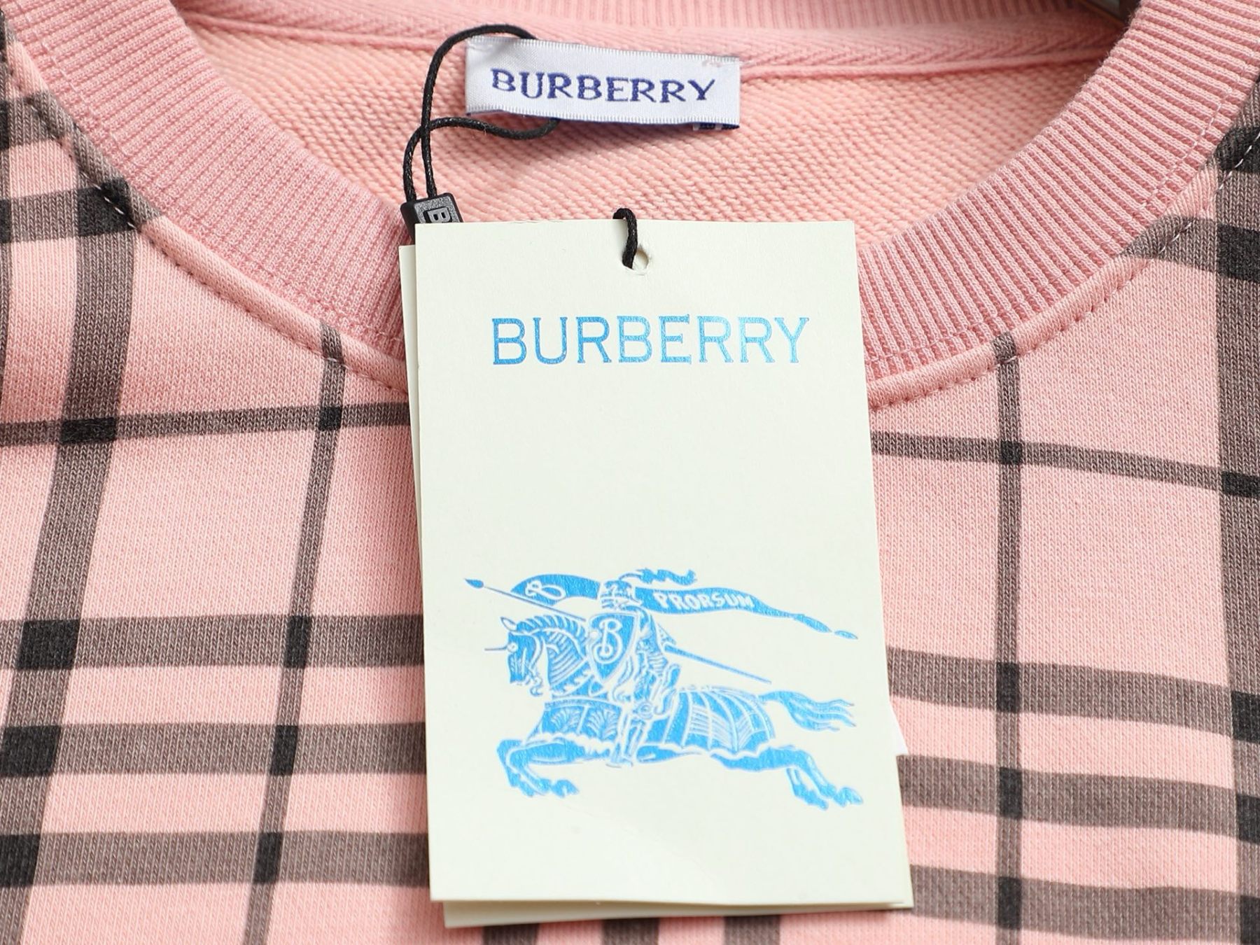 バーバリー「Burberry」クラシックチェック TB刺繍 ロンT（ユニセックス）