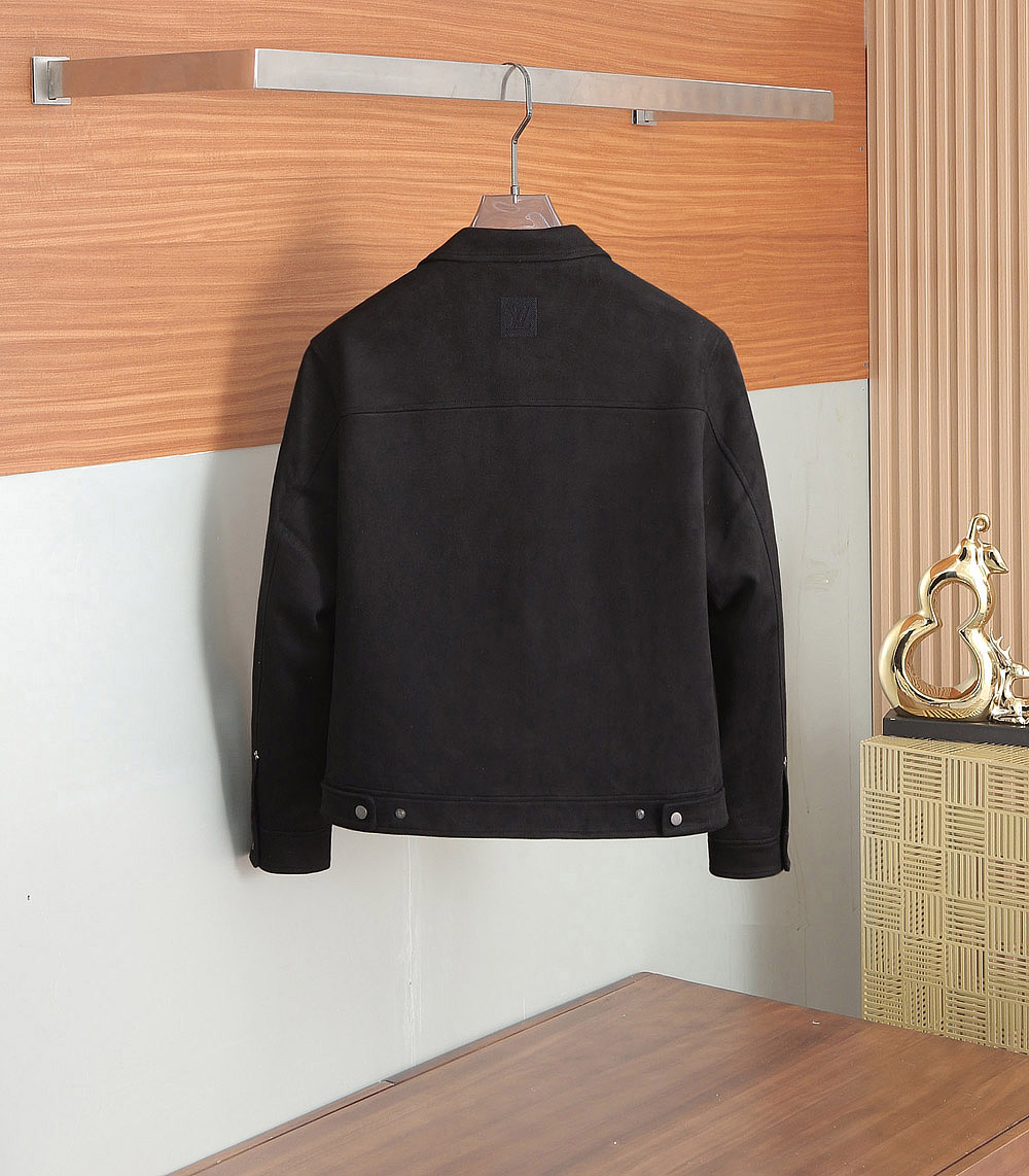 ルイ・ヴィトン「Louis Vuitton」秋冬コレクション クイルテッド ジャケット