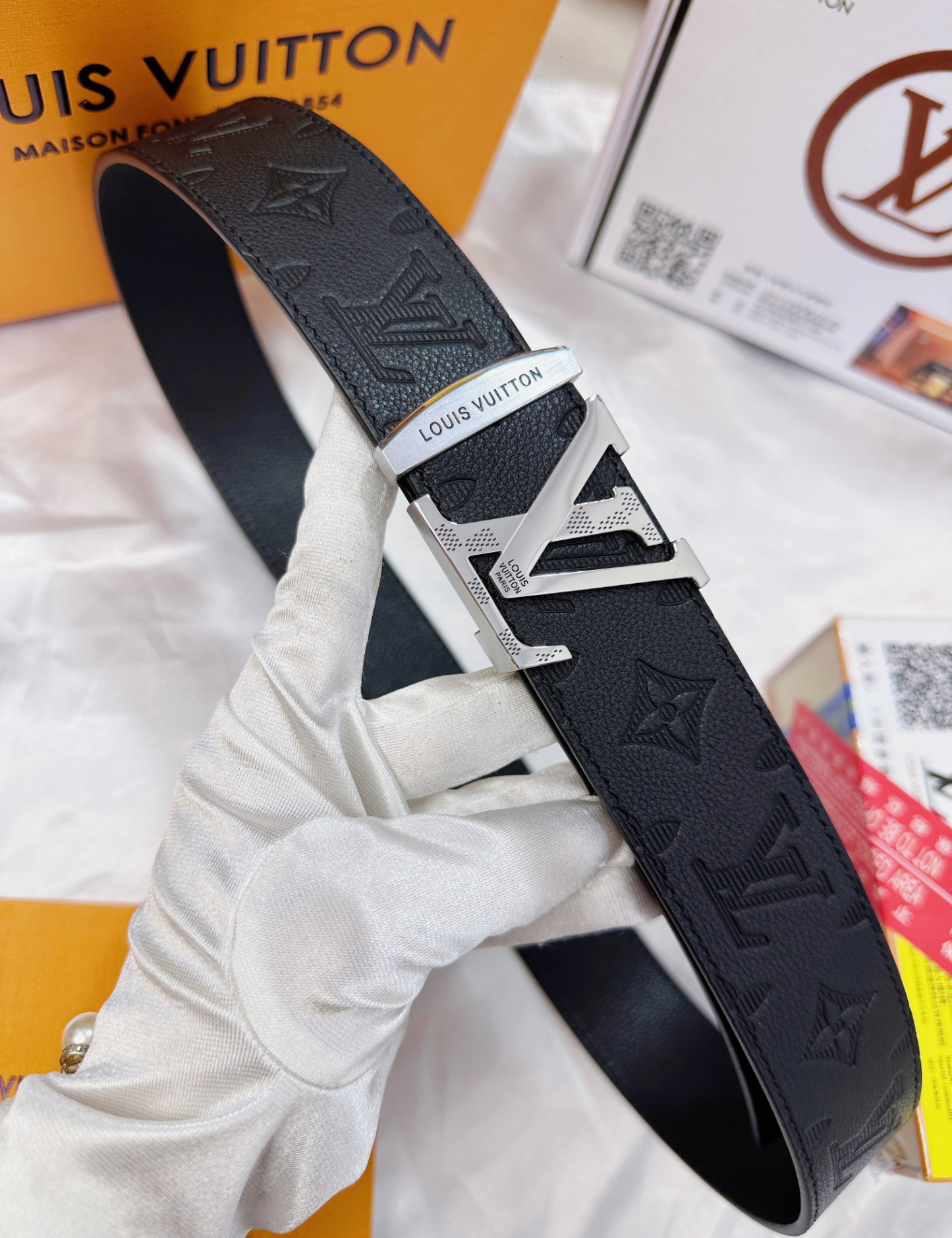 【新商品入荷】Louis Vuitton クラシックハイクオリティベルト「全長約 100cm」