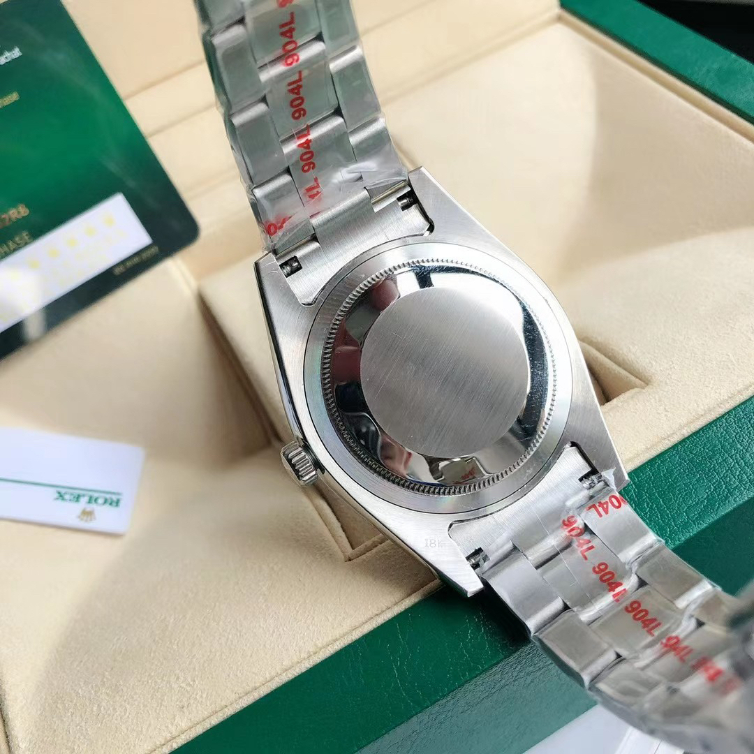 ロレックス「Rolex」‌オイスター パーペチュアル 41mm クロノメーター
