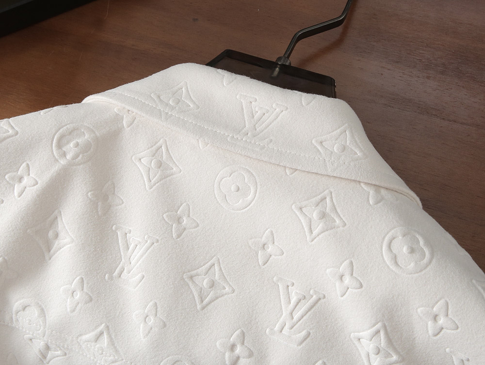 ルイ・ヴィトン「Louis Vuitton」秋冬コレクション クイルテッド ジャケット