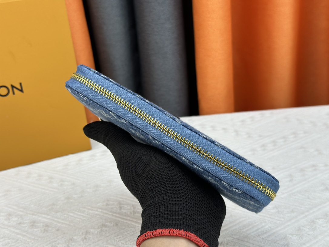 ルイ・ヴィトン ジッピー･ウォレット