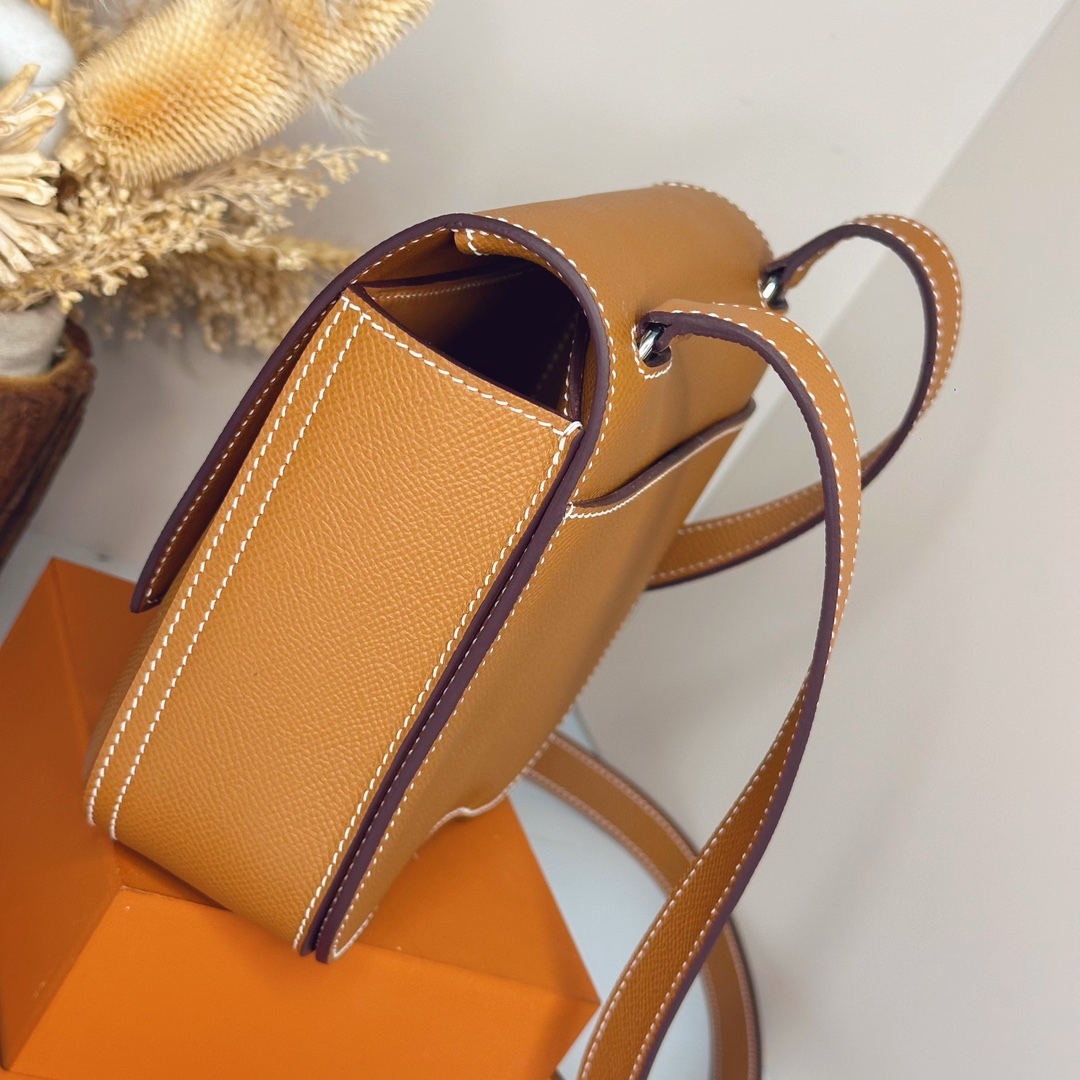 【厳選新入荷】エルメス Della Cavalleria Mini サドル金具クロスボディバッグ「乗馬モチーフ本革ショルダー」