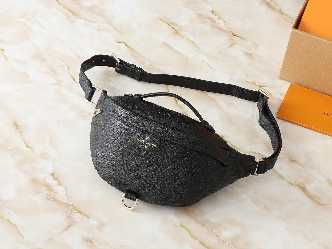 ルイ・ヴィトン「Louis Vuitton」Bumbag チェストバッグ＆ウエストバッグ