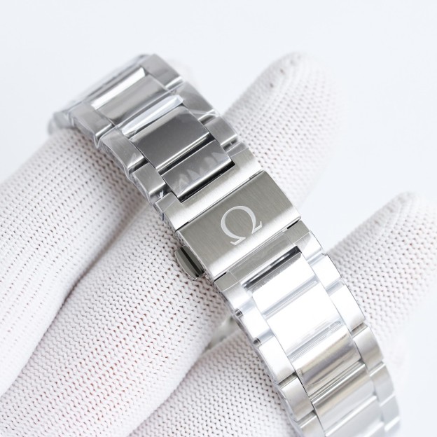 オメガシーマスター アクア テラ 150M コーアクシャル 41mm