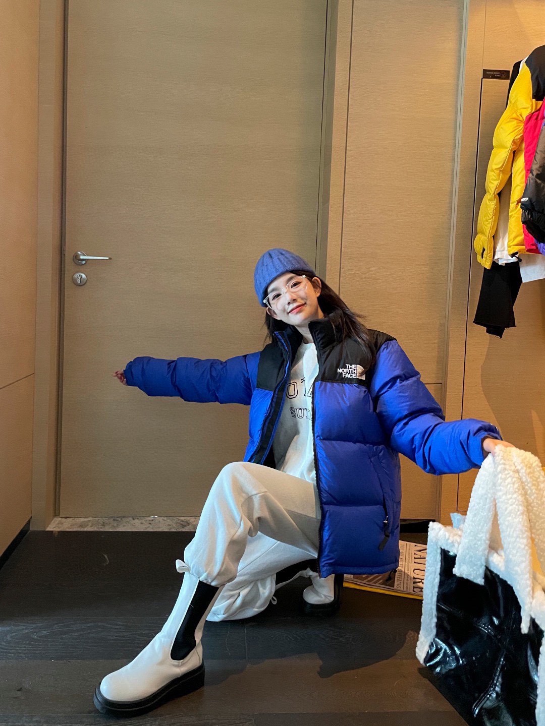 ザ・ノースフェイス Nuptse  クラシックなレディースショートダウンジャケット