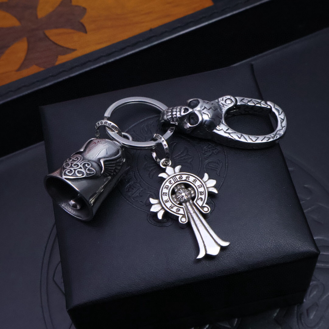 クロムハーツ「Chrome Hearts」キーホルダー＆バッグチャーム - トレンドシンボル