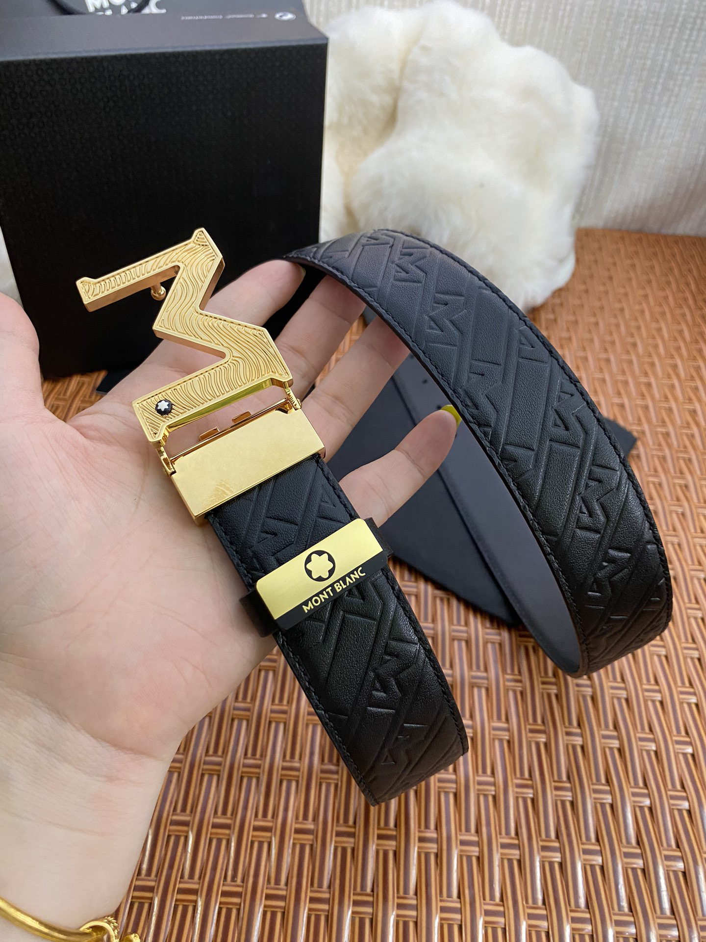【厳選在庫】Montblanc ビジネスマン正装ベルト「全長約 100cm」
