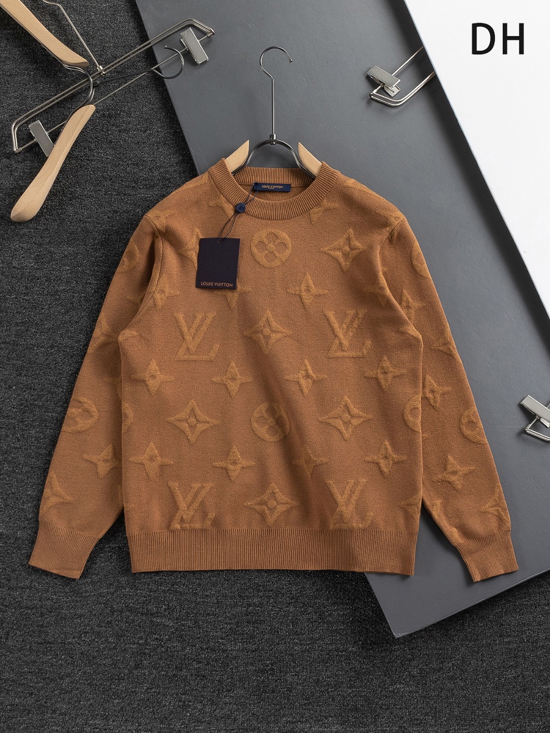 ルイ・ヴィトン「Louis Vuitton」秋冬新作ニットクルーネックセーター