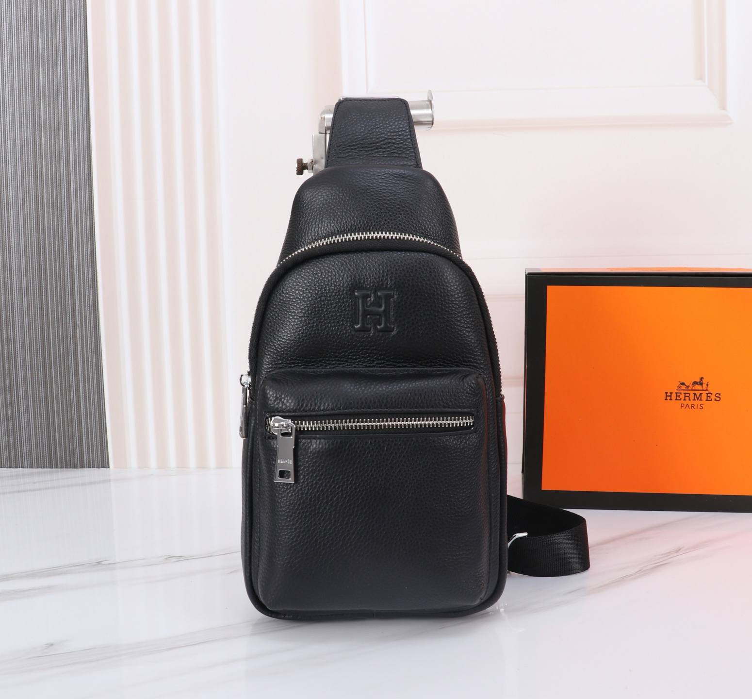 エルメス「Hermès」メンズ ハンドバッグ 2026年 先行予約 限定モデル