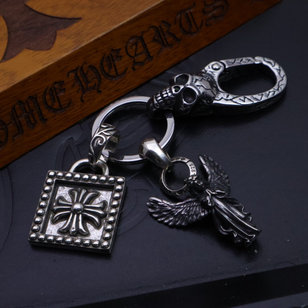 クロムハーツ「Chrome Hearts」キーホルダー＆バッグチャーム - トレンドシンボル