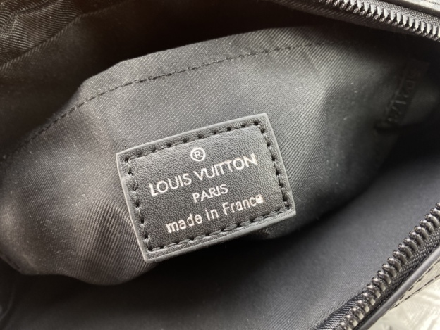 ルイ・ヴィトン「Louis Vuitton」 Fastline メッセンジャーバッグ