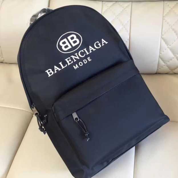 バレンシアガ「Balenciaga」 Explorer バックパック