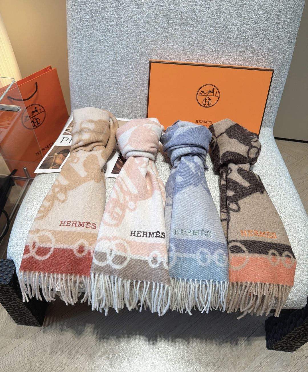 【定番人気】エルメス 秋冬新作ファッションアイテム マフラー