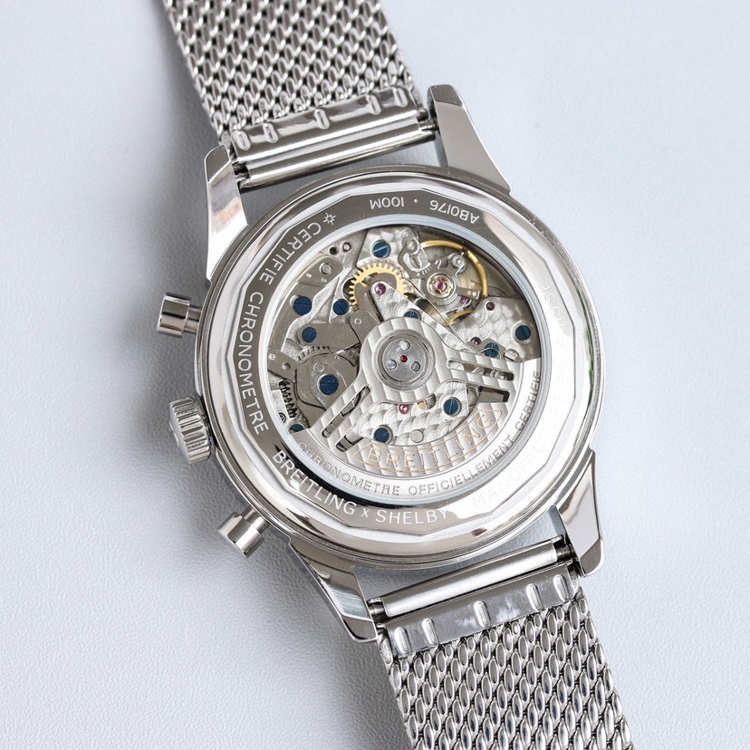 ブライトリング ナビタイマー 42mm