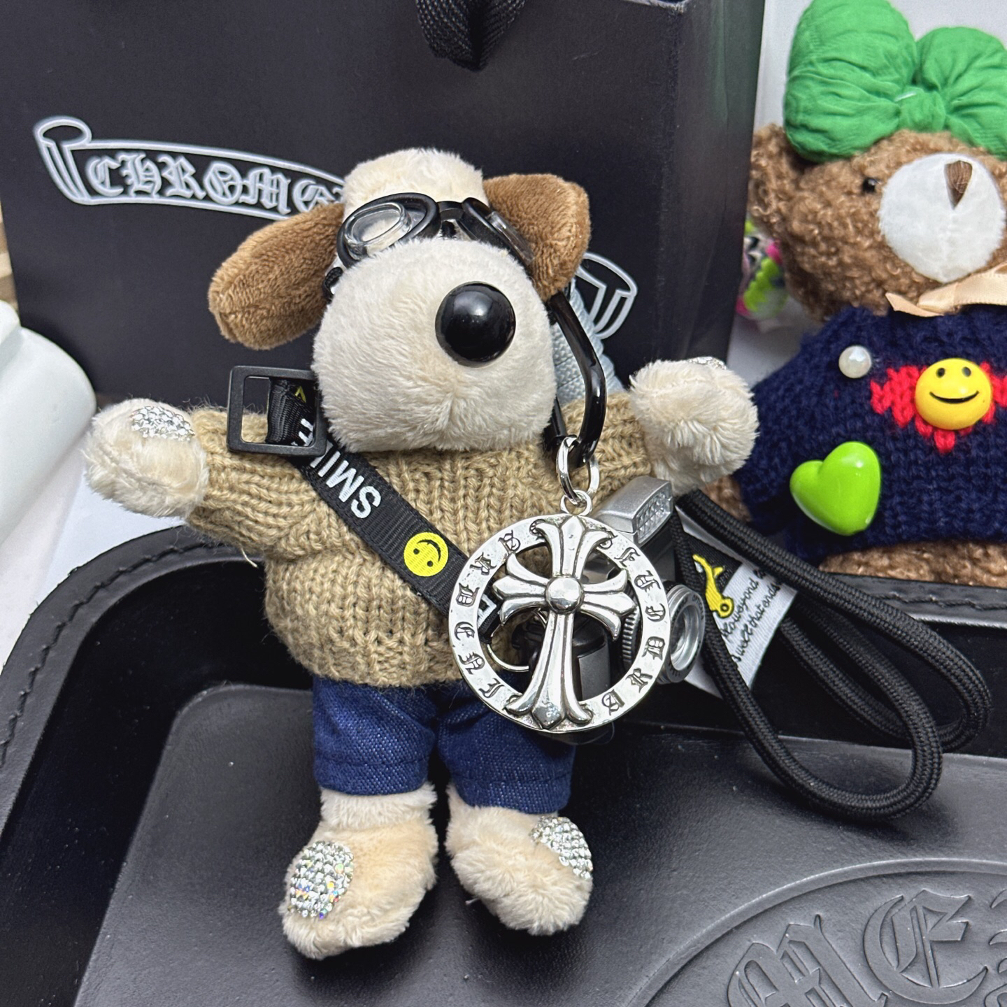 クロムハーツ「Chrome Hearts」バッグチャーム - すべてのトレンドバッグに合わせて、クールでキュートなスタイルを