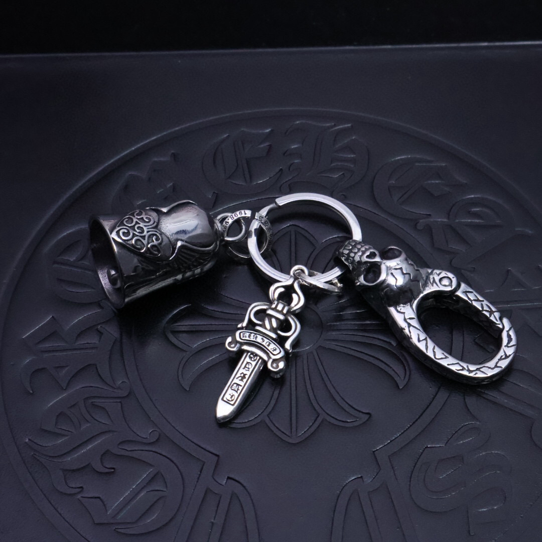 クロムハーツ「Chrome Hearts」キーホルダー＆バッグチャーム - トレンドシンボル