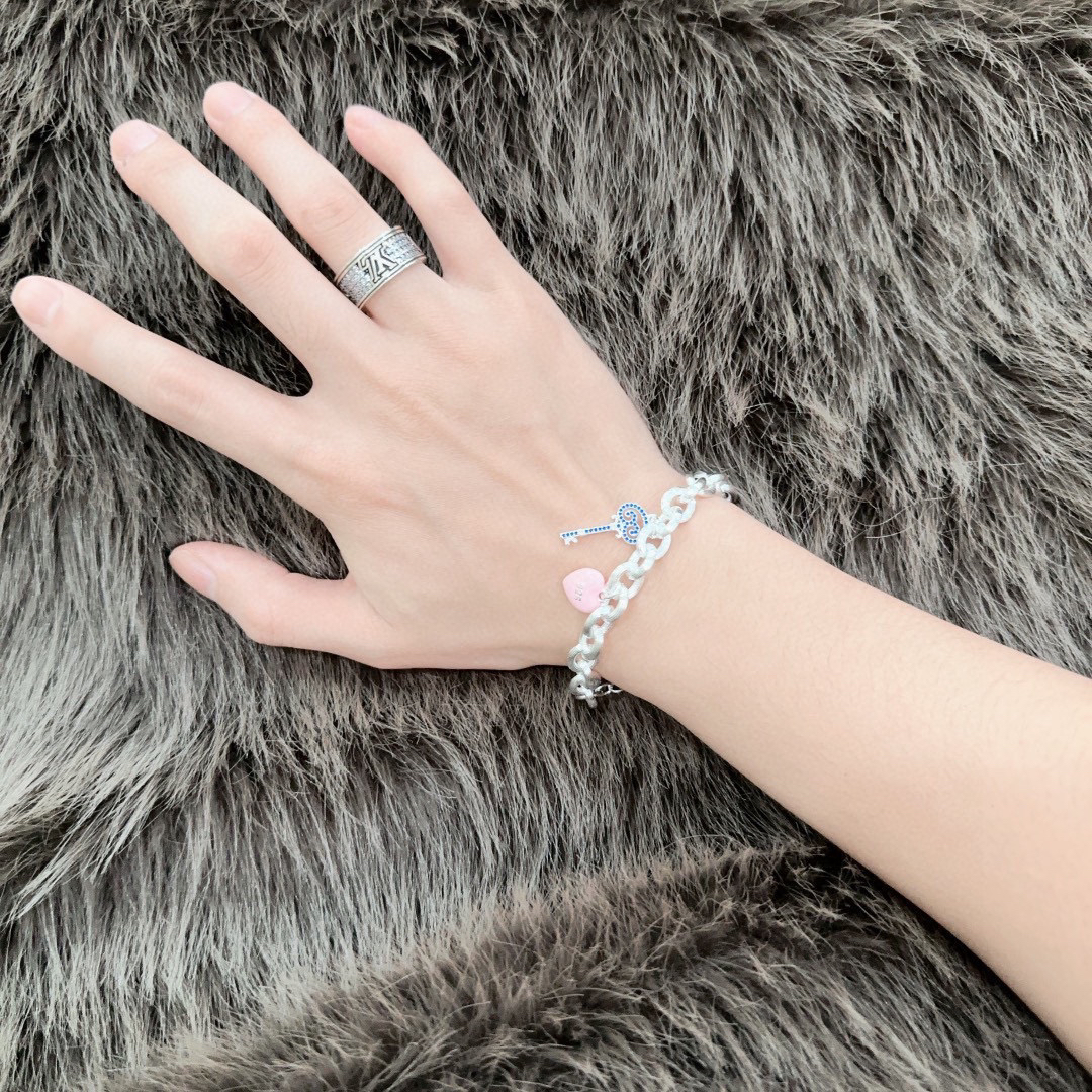 ティファニー「Tiffany & Co.」ポリッシュドシルバーリンク ブレスレット