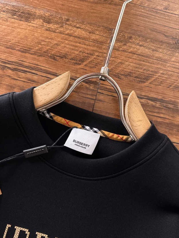 バーバリー「Burberry」メンズスウェット