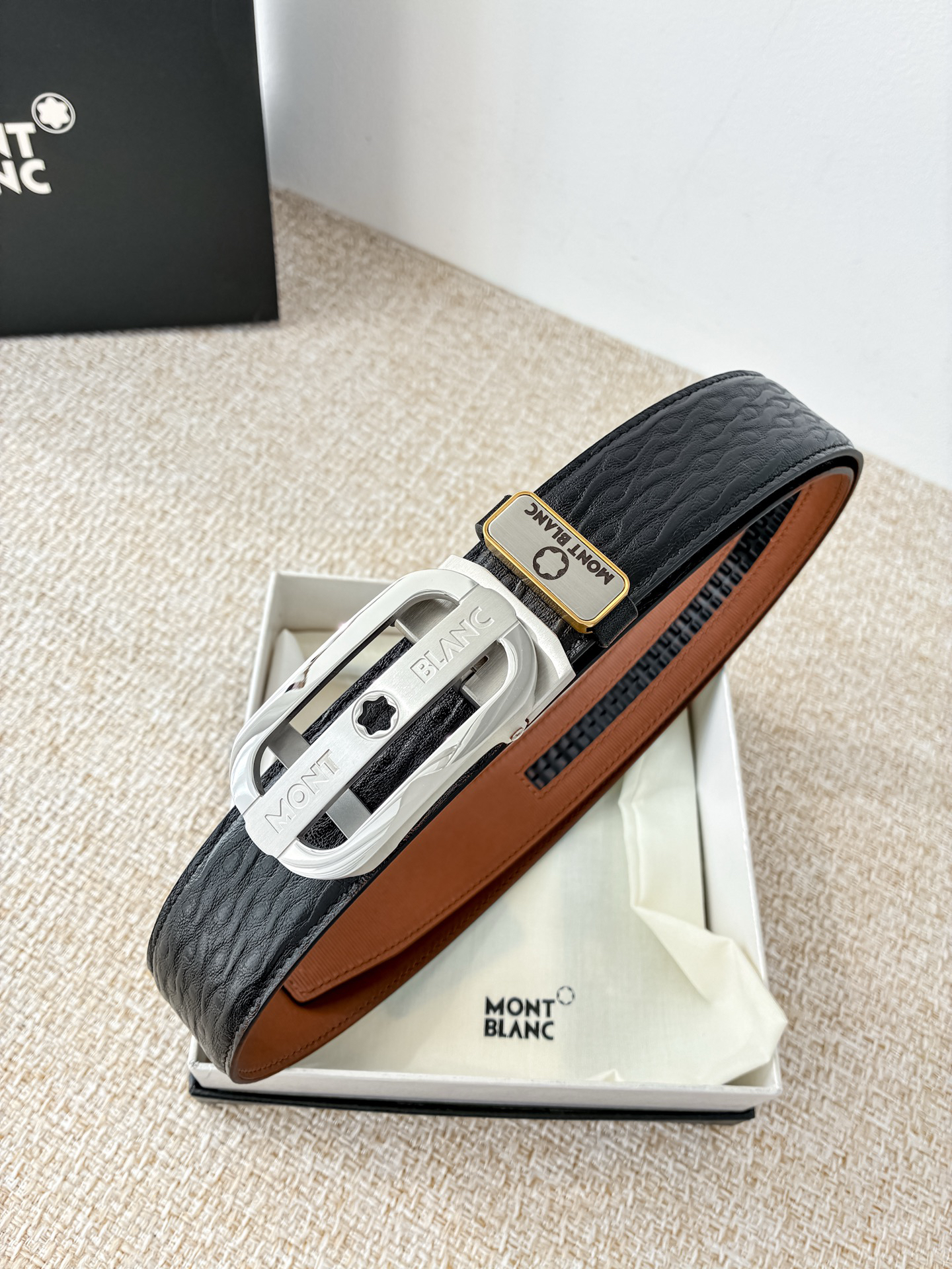 【厳選在庫】Montblanc ビジネスマン正装ベルト「全長約 100cm」