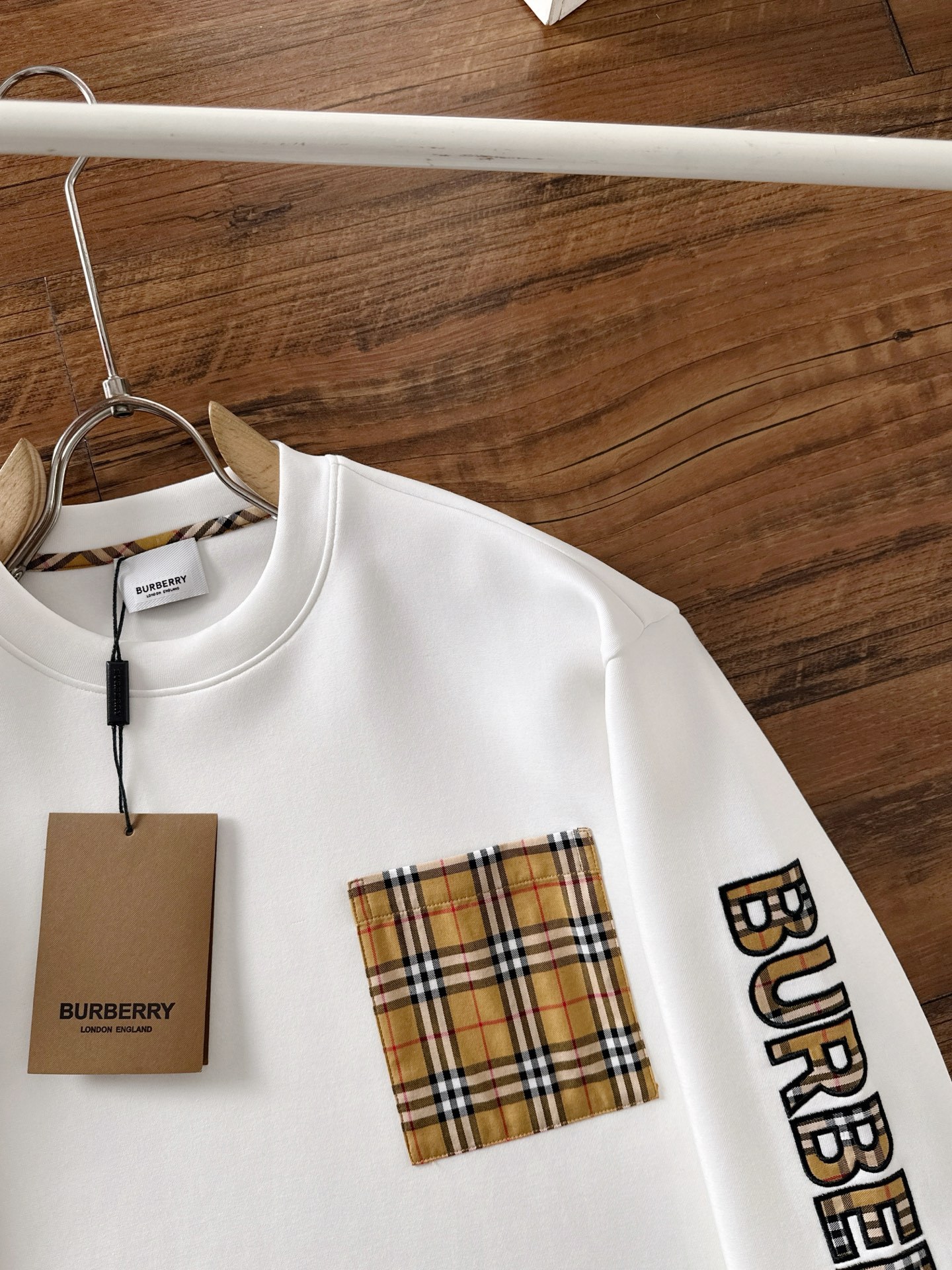 バーバリー「Burberry」メンズスウェット