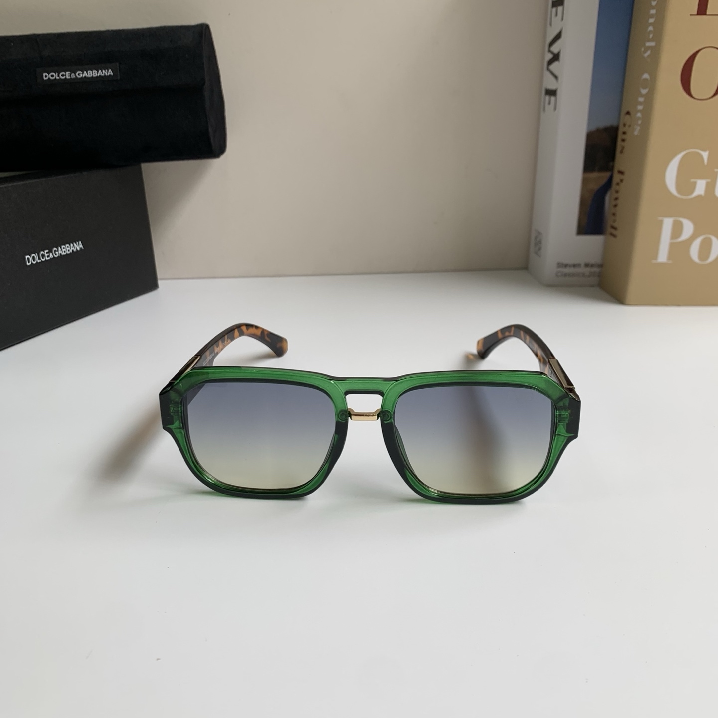 【希少入荷】D&G ドルチェアンドガッバーナ トレンドサングラス「カジュアル通勤用」