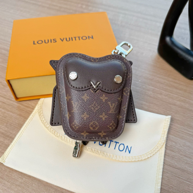 ルイ・ヴィトン バッグチャーム･LV オウル