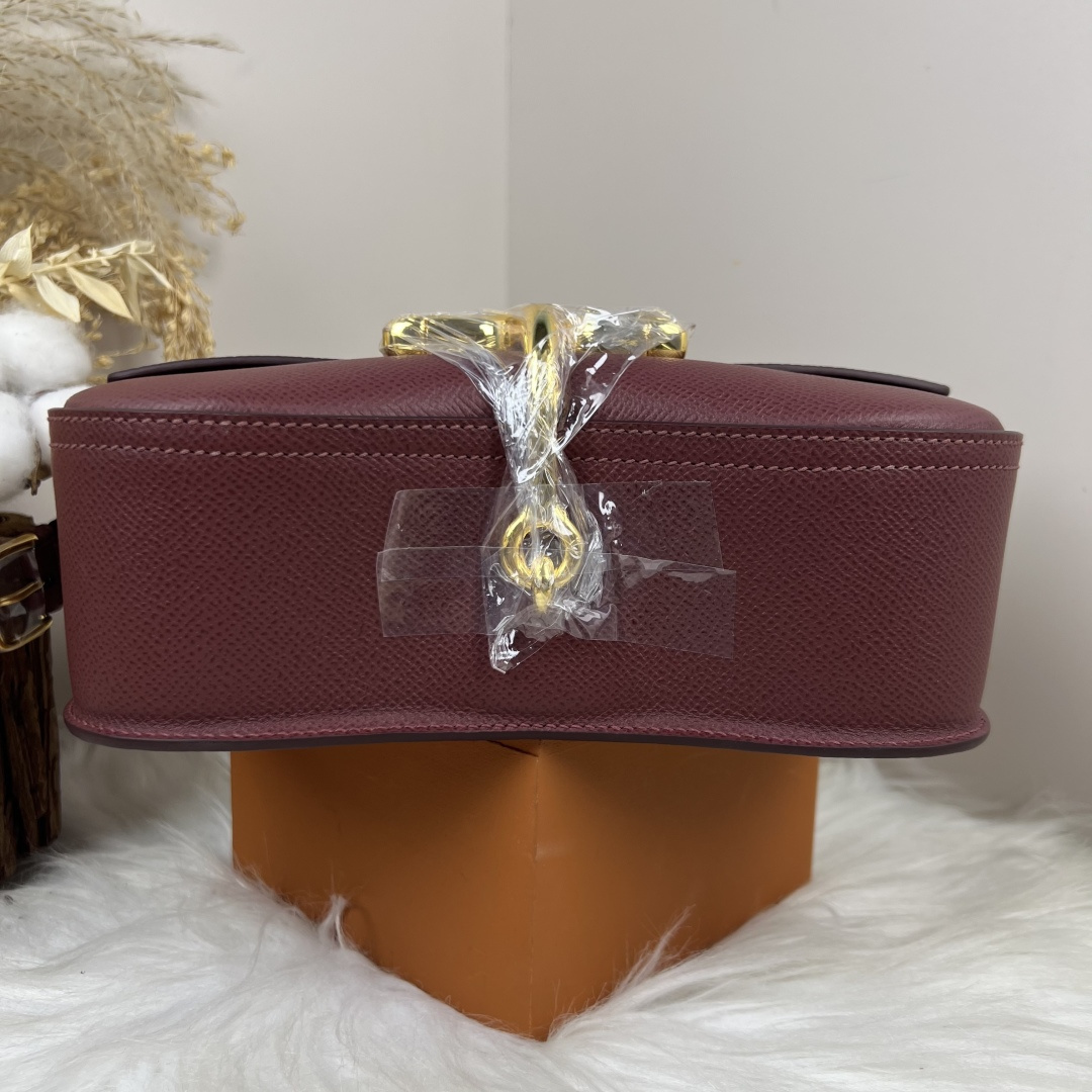 【厳選新入荷】エルメス Della Cavalleria Elan サドル金具クロスボディバッグ「乗馬モチーフ本革ショルダー」