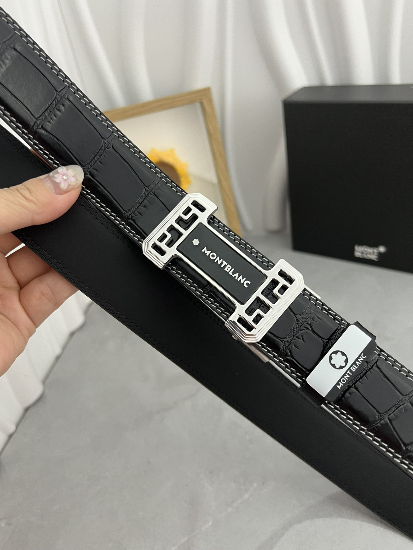 【厳選在庫】Montblanc ビジネスマン正装ベルト「全長約 100cm」