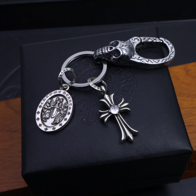 クロムハーツ「Chrome Hearts」キーホルダー＆バッグチャーム - トレンドシンボル