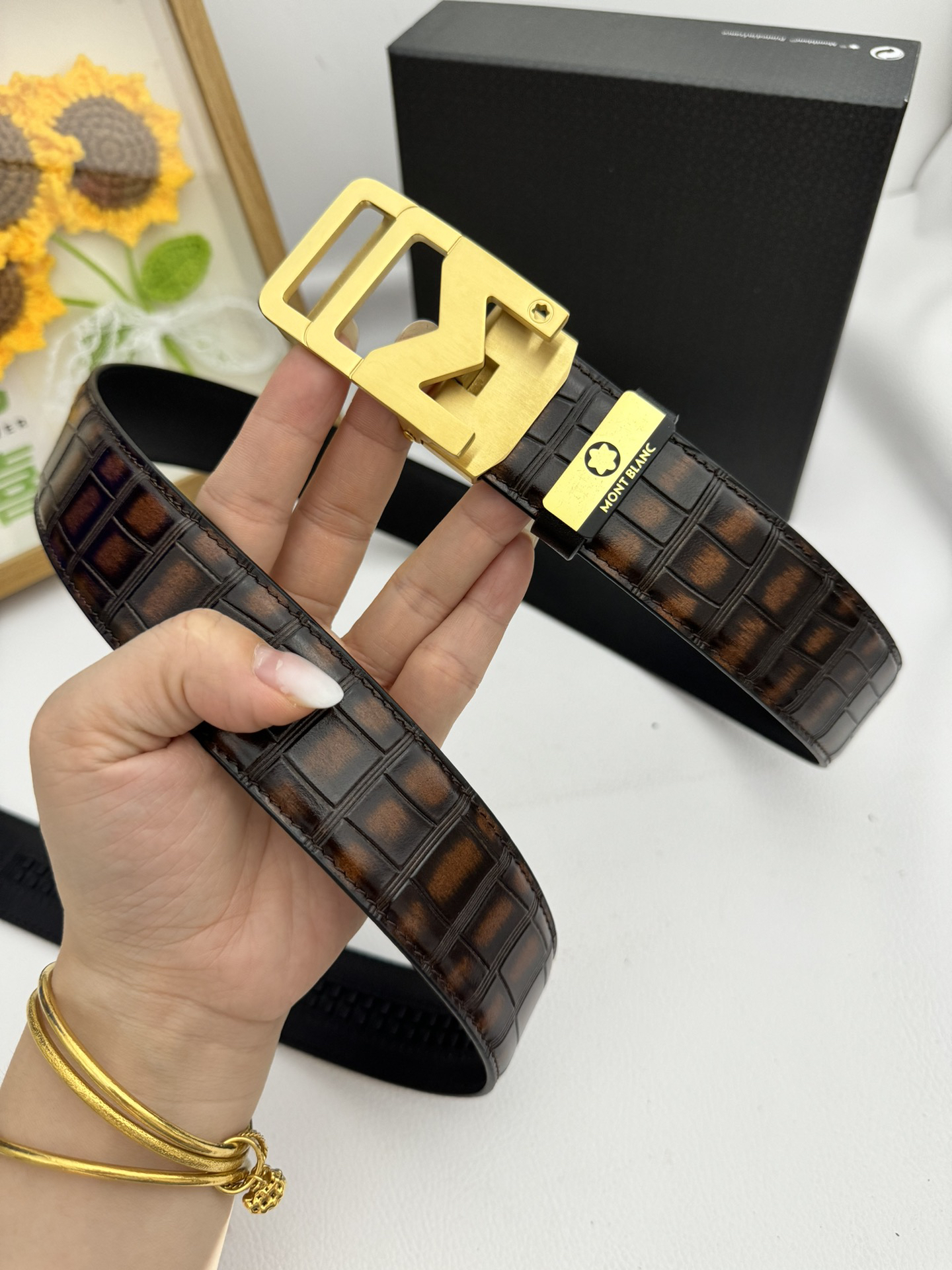 【厳選在庫】Montblanc ビジネスマン正装ベルト「全長約 100cm」