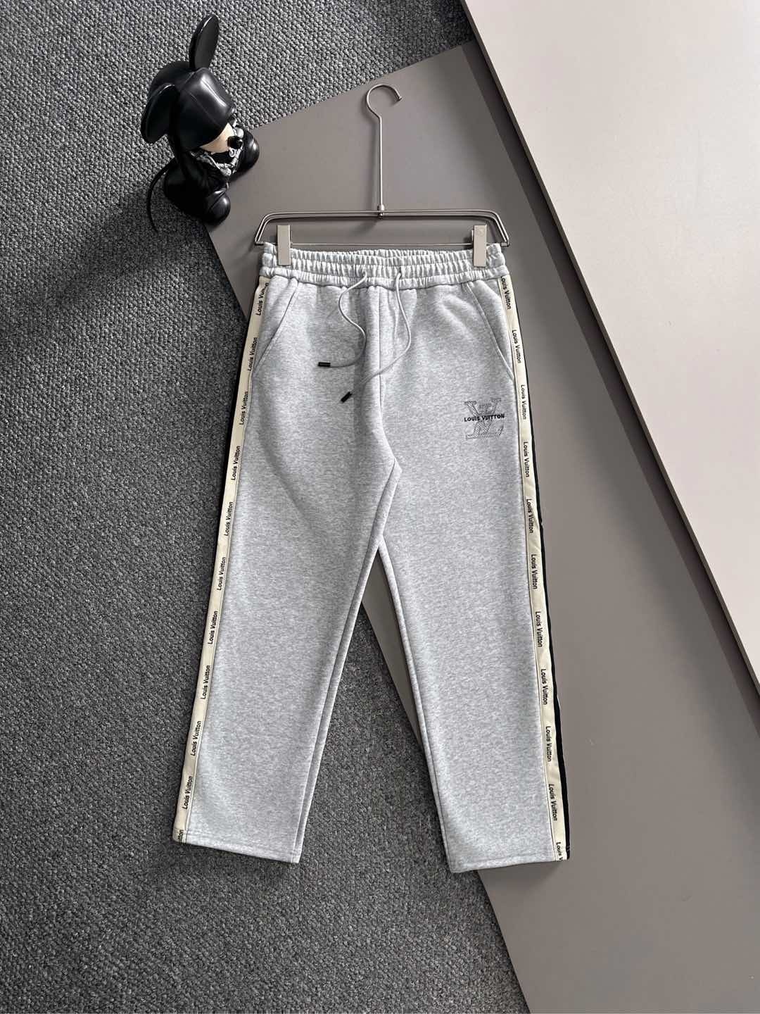 ルイ・ヴィトン「Louis Vuitton」秋冬 メンズ  カジュアルスポーツセット