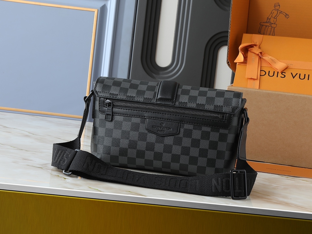 ルイ・ヴィトン「Louis Vuitton」S-Cape メッセンジャーバッグ