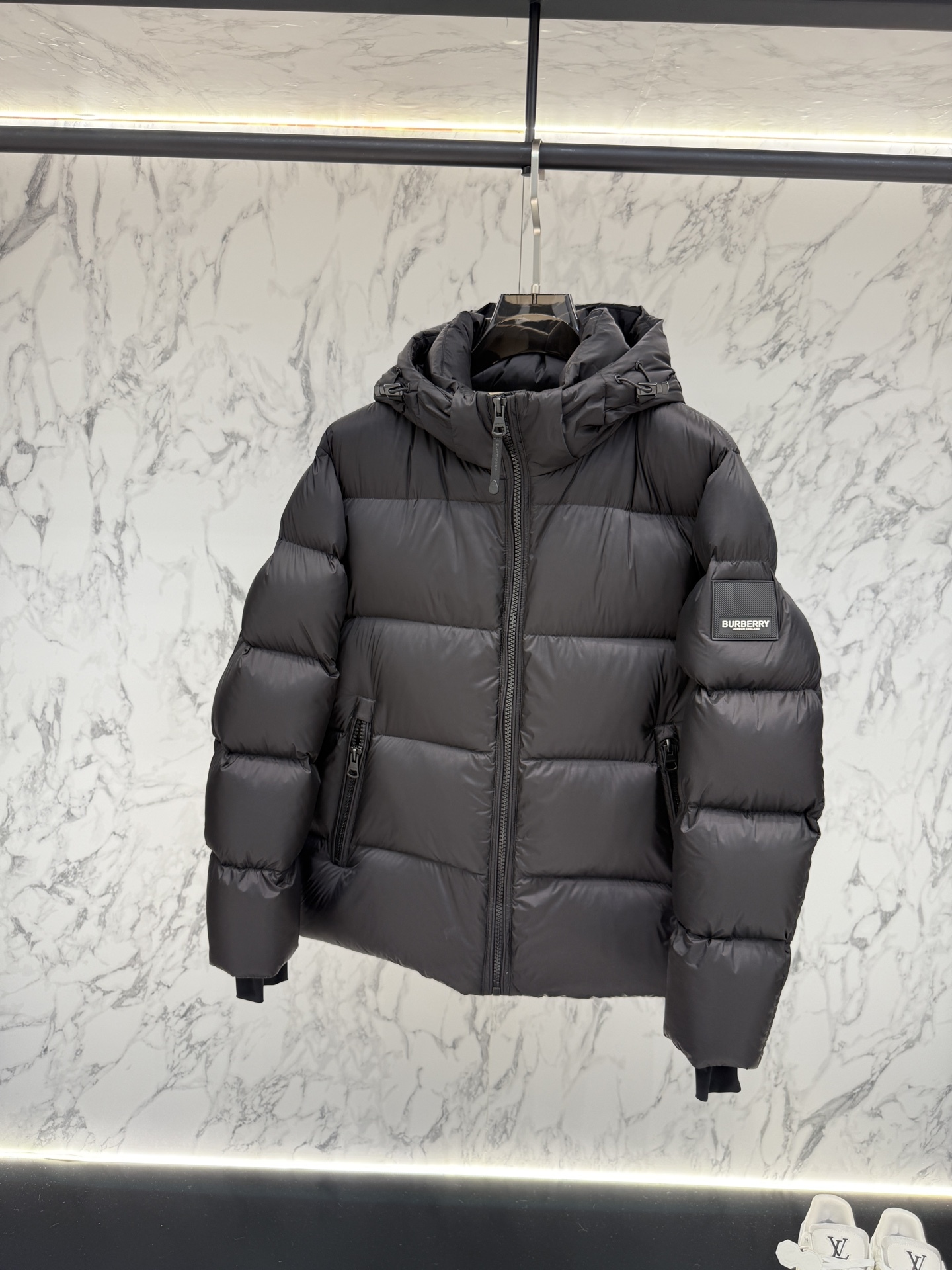 バーバリー「Burberry」秋冬ファッションフード付きダウンジャケット