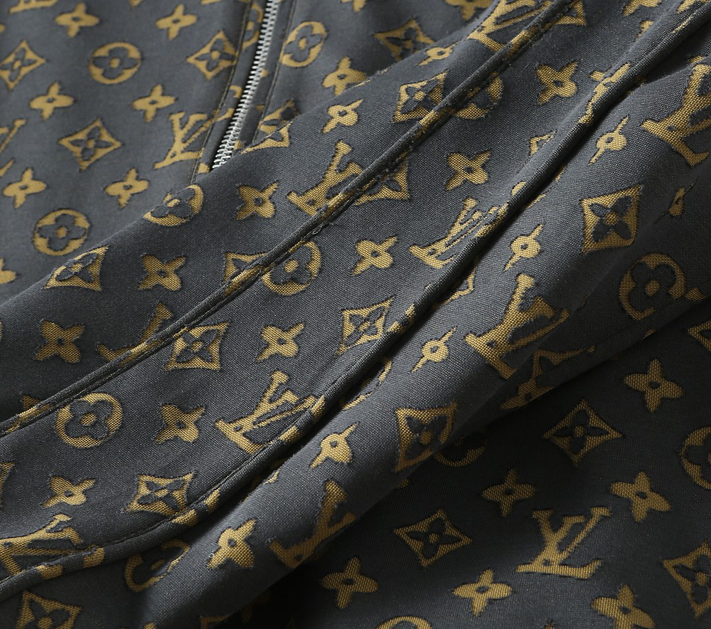 ルイ・ヴィトン「Louis Vuitton」秋冬コレクション クイルテッド ジャケット