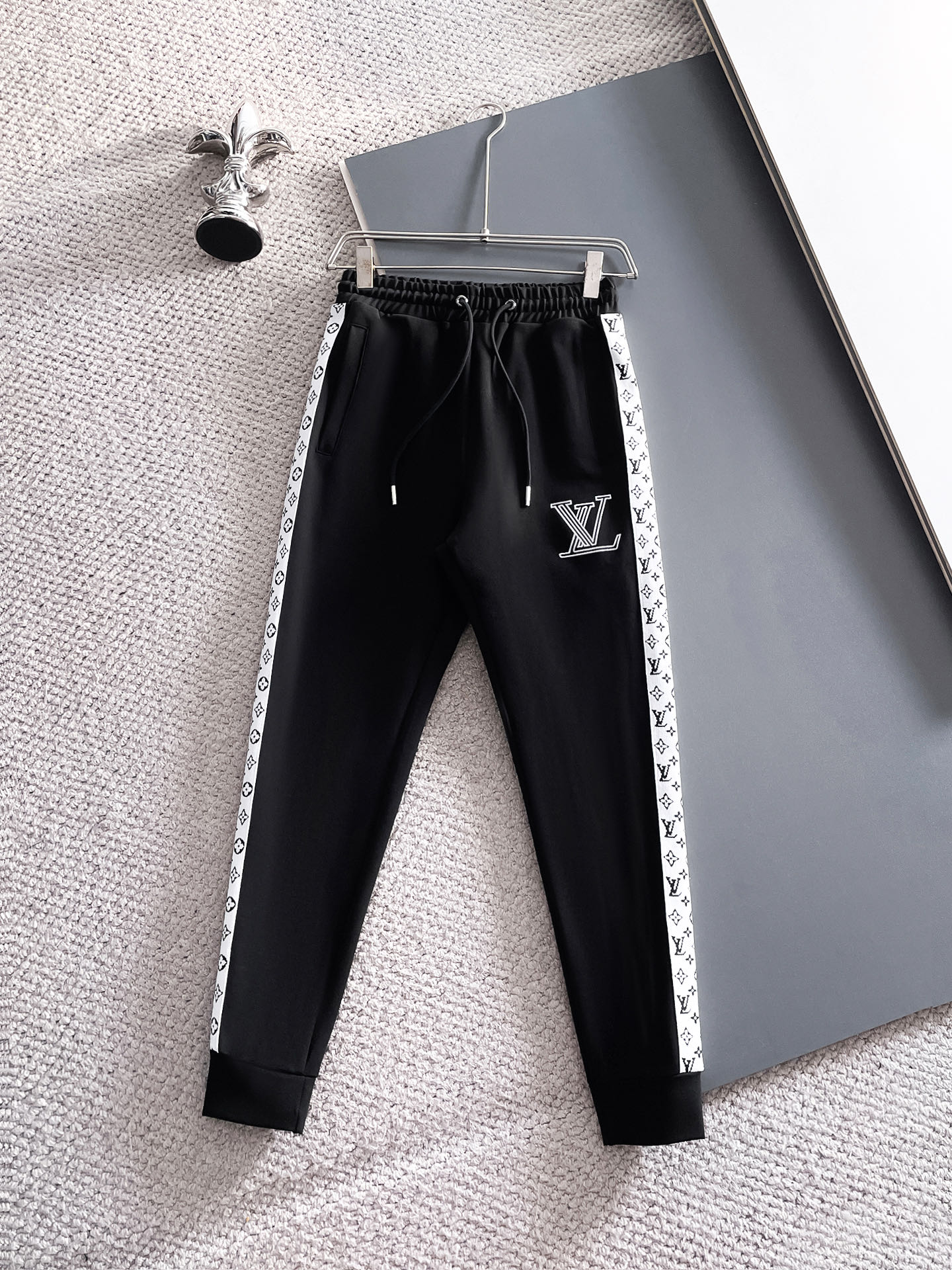 ルイ・ヴィトン「Louis Vuitton」秋冬 メンズ  カジュアルスポーツセット