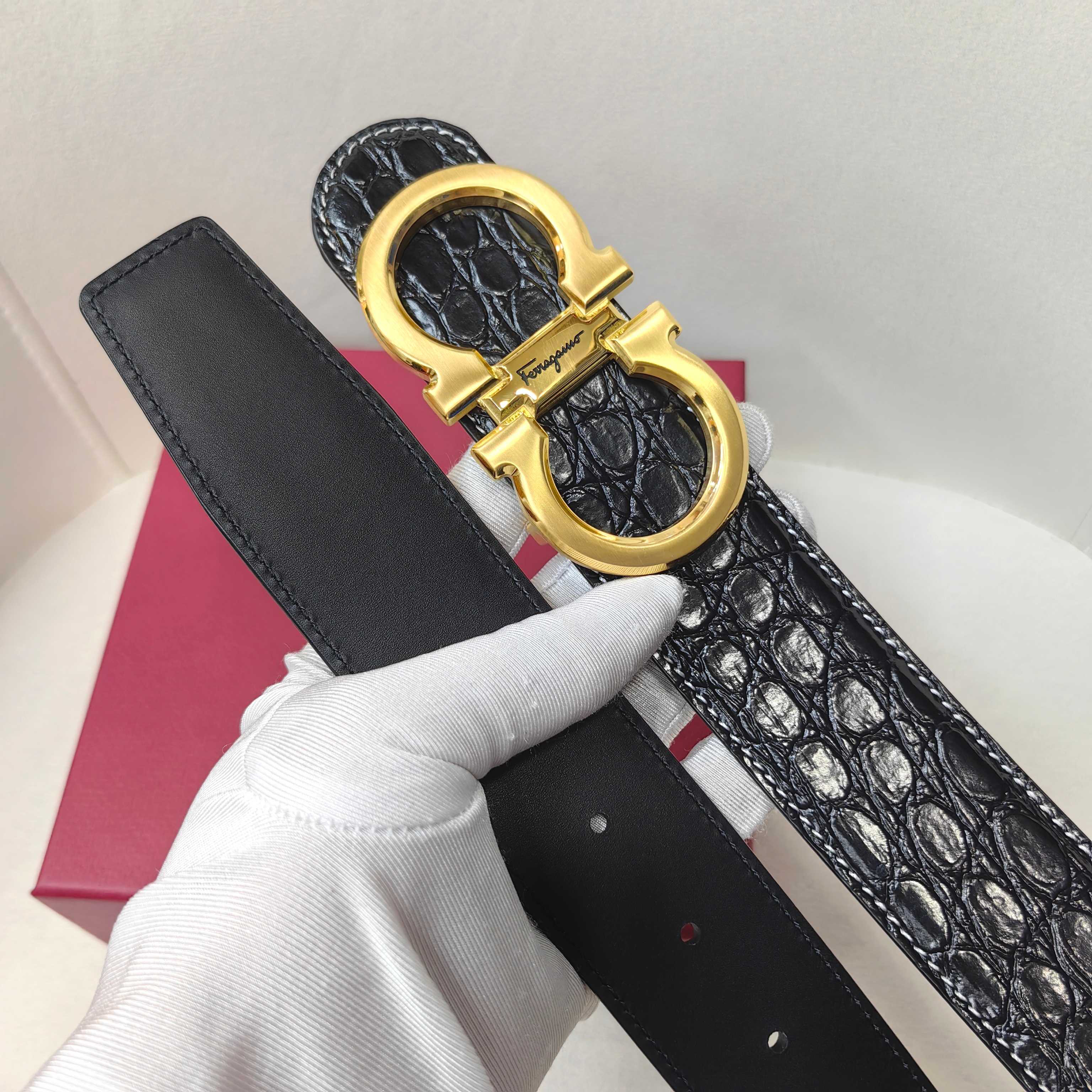 【新規倉庫入り】Salvatore Ferragamo 職人仕上げ高級ベルト「全長約 100cm」