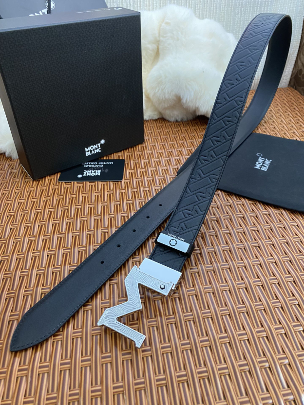 【厳選在庫】Montblanc ビジネスマン正装ベルト「全長約 100cm」