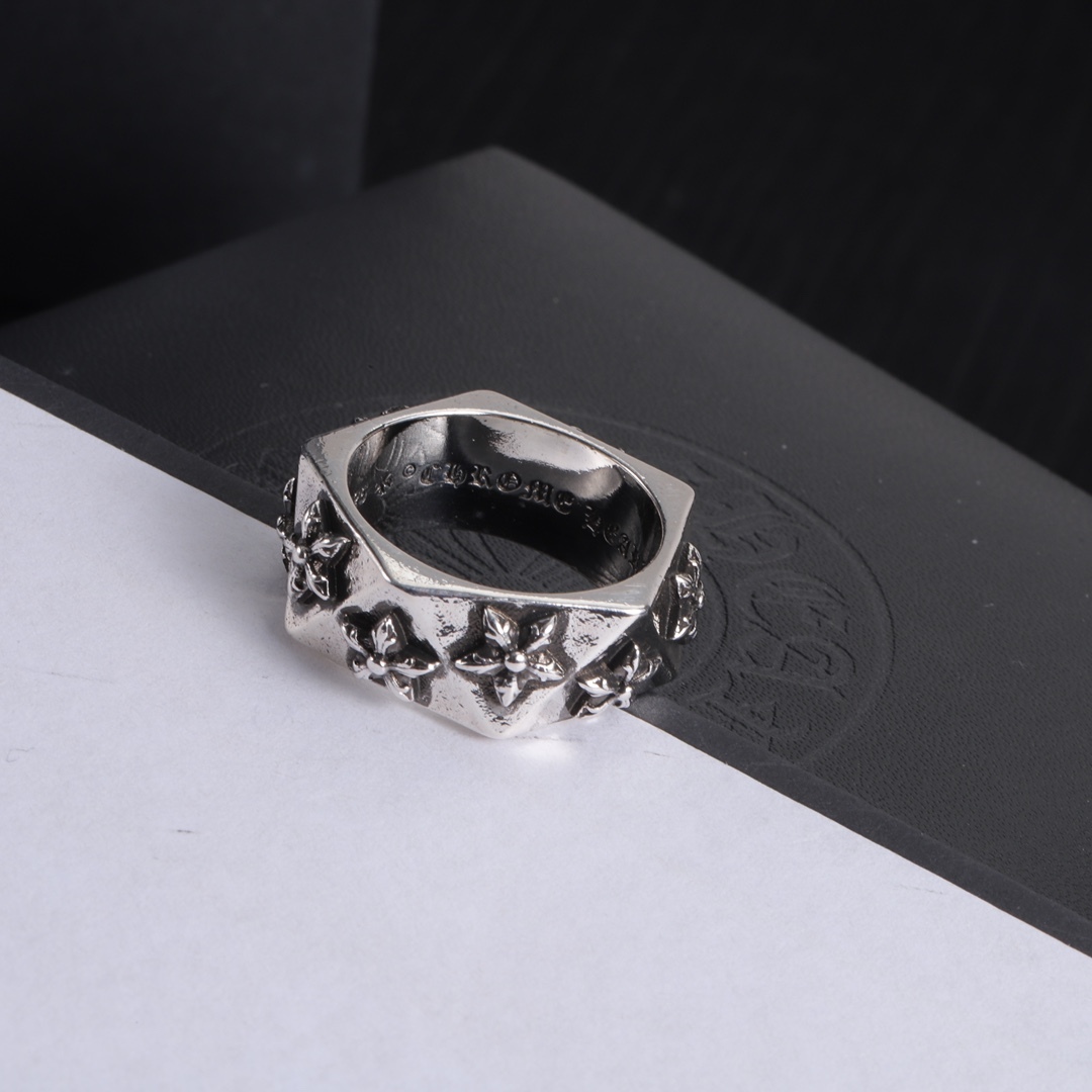 クロムハーツ「Chrome Hearts」クラシックヴィンテージ＆モダンリング