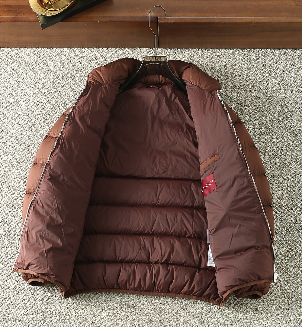 グッチ「Gucci」秋冬ダウンジャケット スタンドカラー