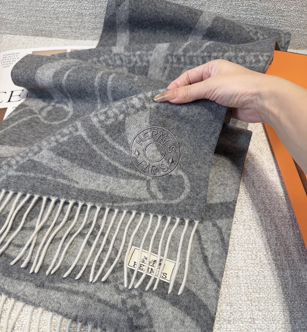 【定番人気】エルメス 秋冬新作ファッションアイテム マフラー
