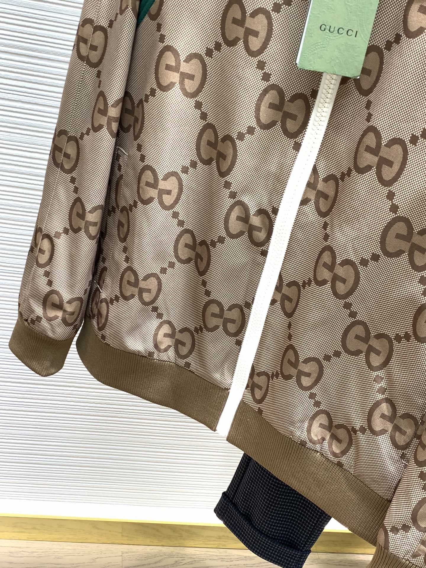 グッチ「Gucci 」秋冬新作メンズフード付きジャケット