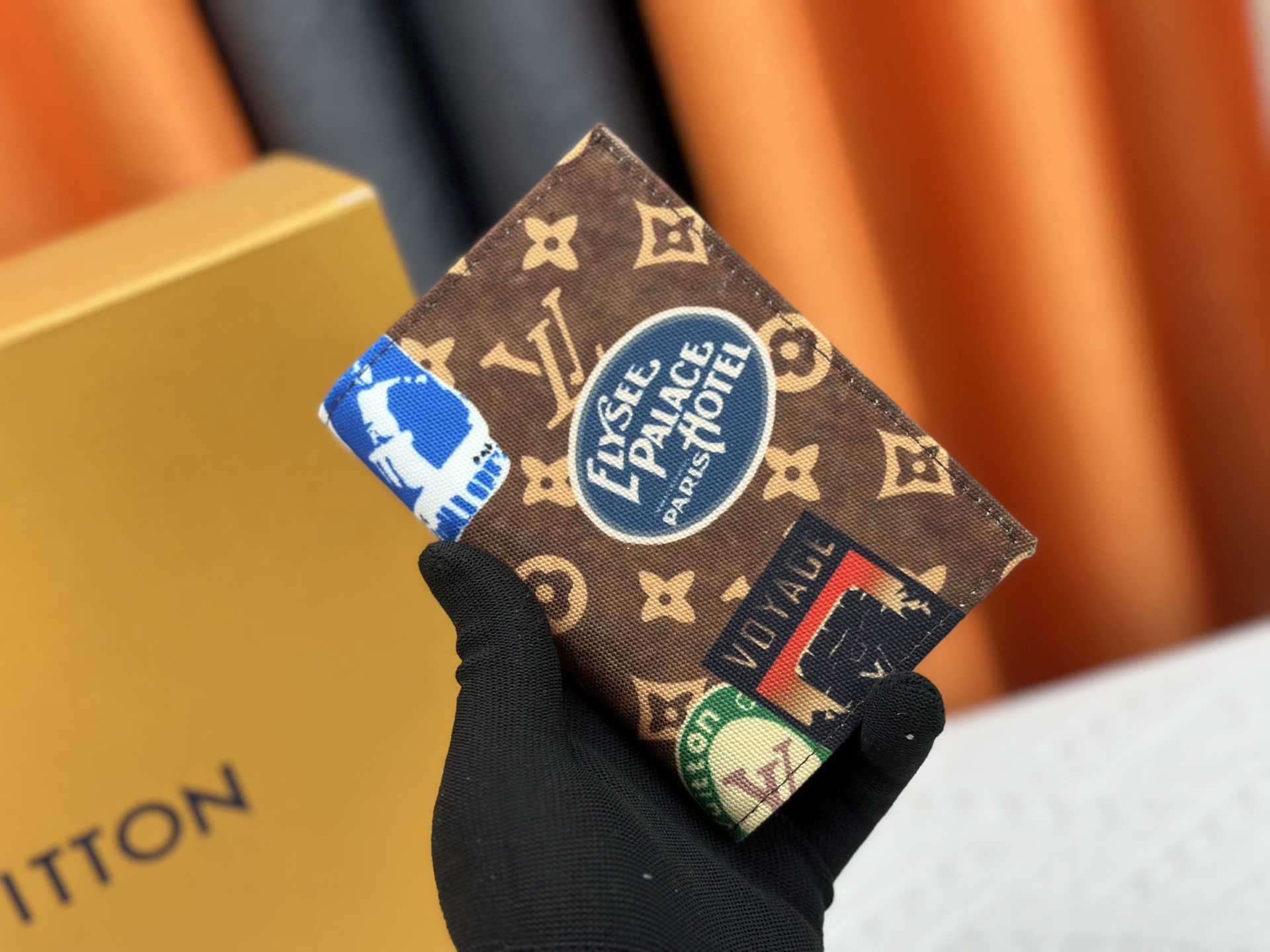 ルイ・ヴィトン パスポートカバー クーヴェルテュール･パスポール